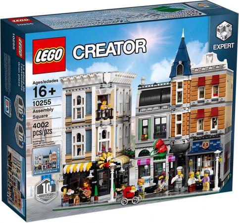 LEGO 16+ Creator Expert Assembly Square - 10255K (10255K) — 3.966 stukjes, huren vanaf €9,75/week